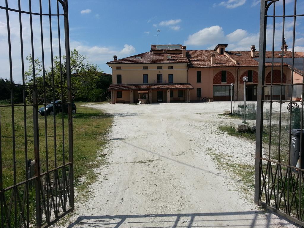 B&B La Viola Castelvetro Piacentino Exterior photo