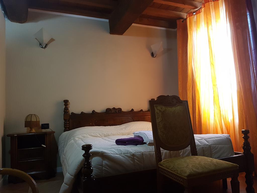 B&B La Viola Castelvetro Piacentino Exterior photo